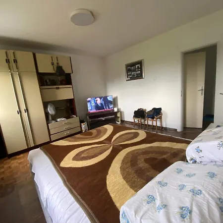 Novi Dr.agostina Neta * Bělehrad